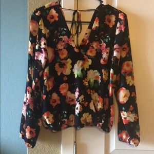 Long sleeve floral top